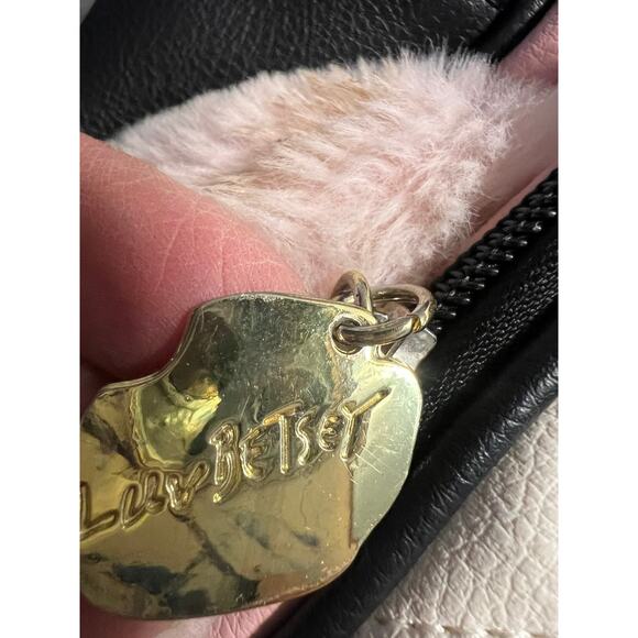 Betsy Johnson pink sloth backpack with furry movable arms - Picture 8 of 16